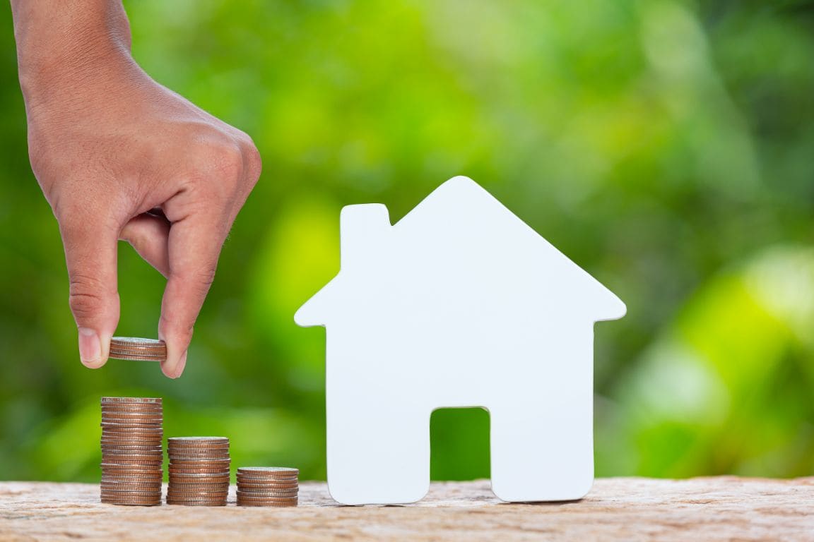 Remove term: average income of a real estate agent average income of a real estate agent